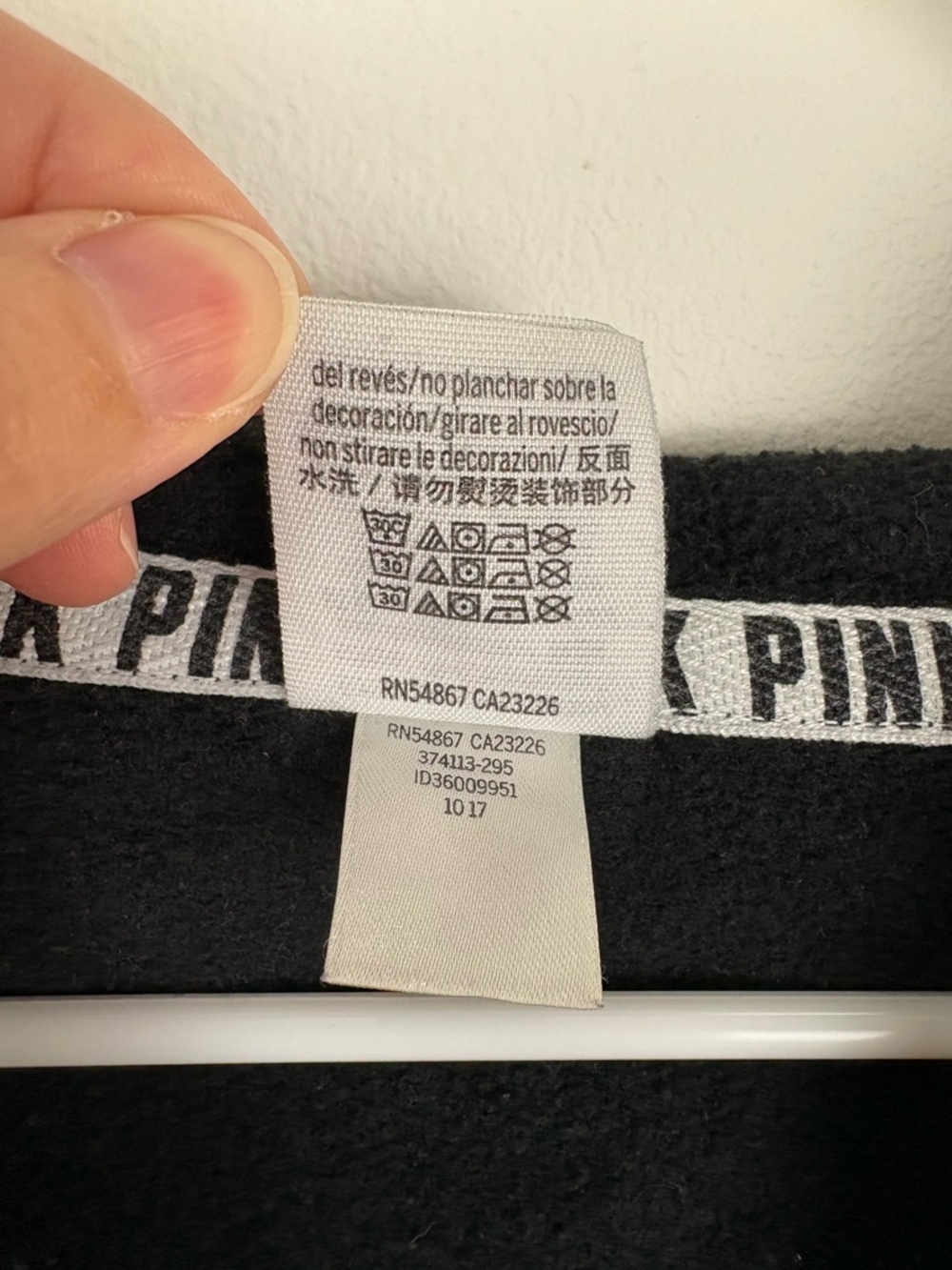 Victoria's Secret PINK Black Hoodie w/ Sequined Rose McBling 2010s size Large - Picture 6 of 8